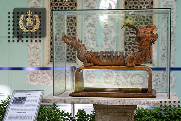 موزه زمان تهران کجاست؟ 4 قایق اژدها